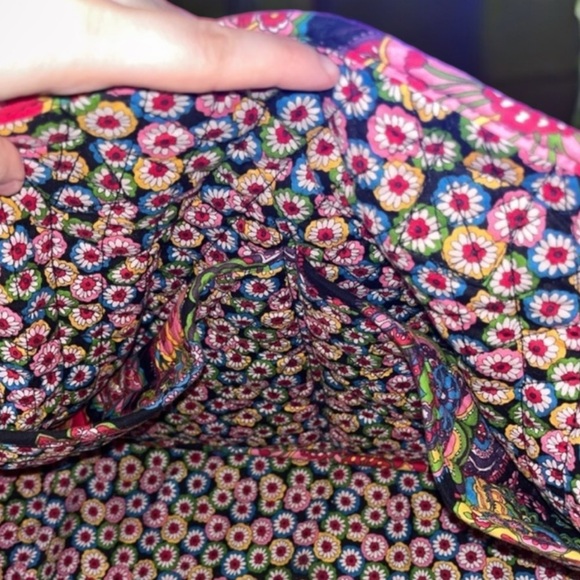 VERA BRADLEY -  GRAND TRAVEL WEEKENDER - Picture 5 of 13